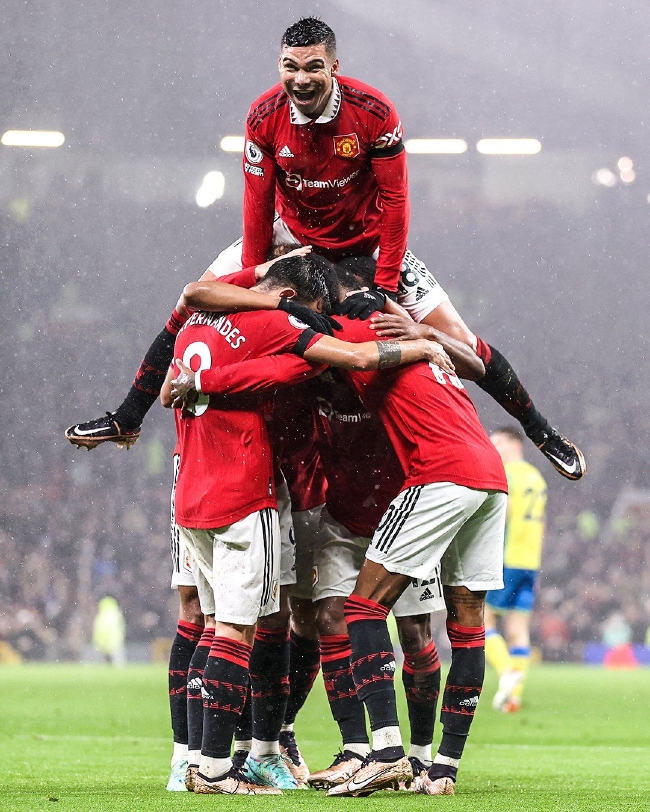 贝尔纳尔在 贝尔纳尔在